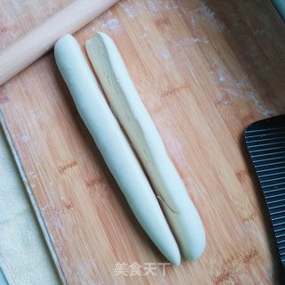 猪肉、西葫芦煎饺的做法步骤：2