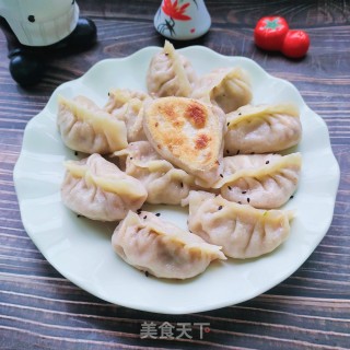 猪肉、西葫芦煎饺的做法步骤：10