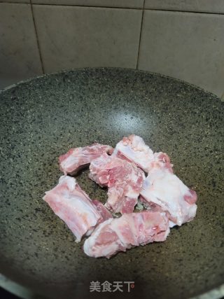 胡萝卜土豆烧排骨的做法步骤：8