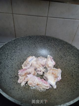 胡萝卜土豆烧排骨的做法步骤：9
