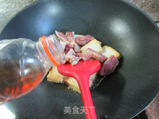 腊鸭腿烧老豆腐的做法步骤：5