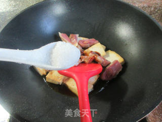 腊鸭腿烧老豆腐的做法步骤：8