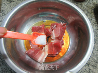 榨菜蒸五花肉的做法步骤：5