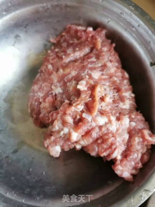 手打肉丸萝卜汤的做法步骤：2