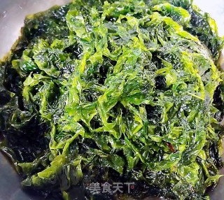 下锅鲜肉豆腐蛋花羹的做法步骤：3