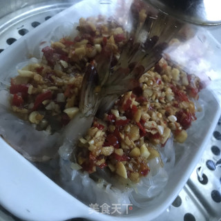 蒜蓉粉丝蒸虾的做法步骤：8