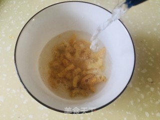 海米白菜豆腐汤的做法步骤：2