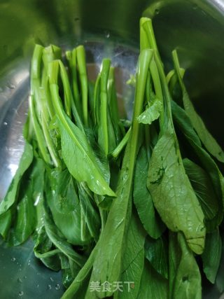 菜心鱼片汤的做法步骤：1