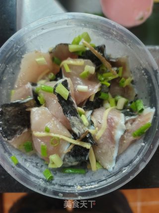 菜心鱼片汤的做法步骤：3