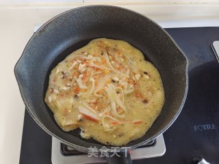 芝士蟹柳鸡蛋手抓饼的做法步骤：3