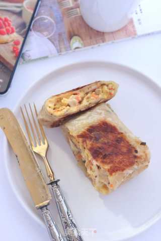 芝士蟹柳鸡蛋手抓饼的做法步骤：9