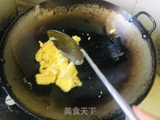 青椒炒鸡蛋的做法步骤：3