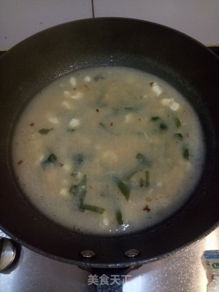 裙带菜豆腐汤的做法步骤：6