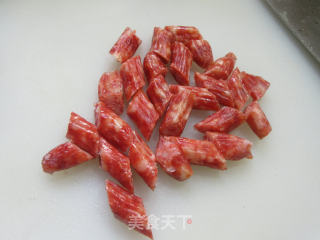 洋葱香肠土豆饭的做法步骤：2