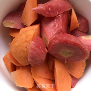 红酒炖鳄鱼肉的做法步骤：5