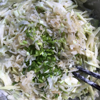 银鱼南瓜饼的做法步骤：5