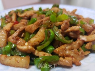 尖椒炒肉丝的做法步骤：7