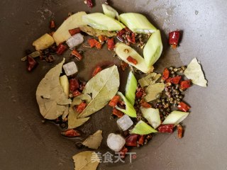 洋葱土豆炖排骨的做法步骤：5