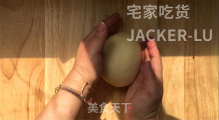 家常甜甜圈，在家轻松搞定，外层酥脆甜蜜，内里松软，小朋友超爱吃。的做法步骤：4