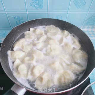南瓜虾仁水饺的做法步骤：10