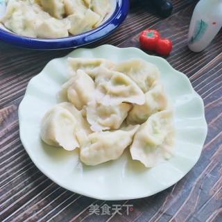 南瓜虾仁水饺的做法步骤：12