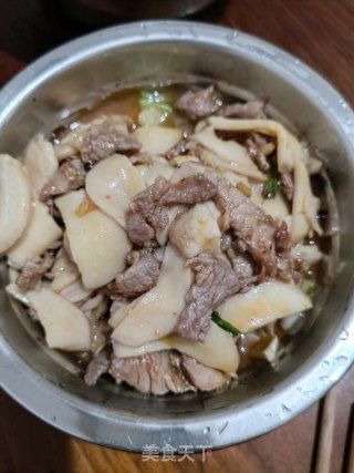 杏鲍菇炒肉片的做法步骤：6