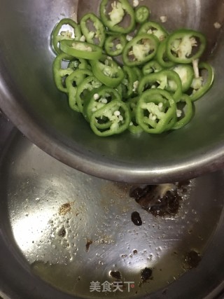 炸酱拌面的做法步骤：6