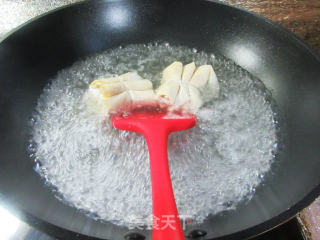 肉面结毛毛菜汤的做法步骤：3