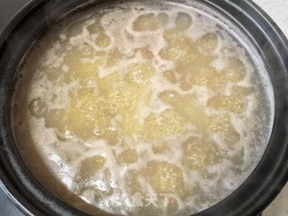 红糖莲藕小米粥的做法步骤：6