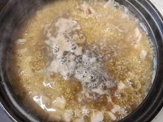 红糖莲藕小米粥的做法步骤：7