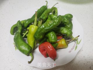尖椒炒肉片的做法步骤：3