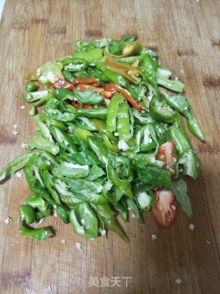尖椒炒肉片的做法步骤：4