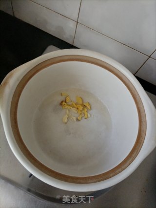 花甲粉丝煲的做法步骤：5
