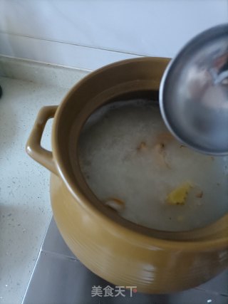 海鲜砂锅粥的做法步骤：5