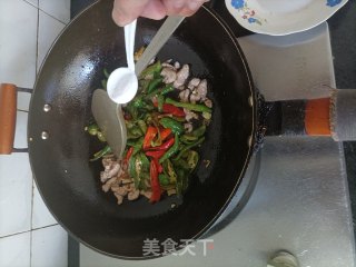 辣椒炒肉的做法步骤：10