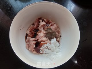 莲藕糯米丸子的做法步骤：3