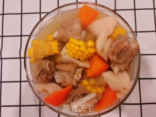 莲藕排骨汤的做法步骤：9