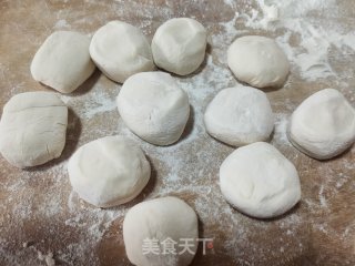 鸡蛋韭菜盒子的做法步骤：11