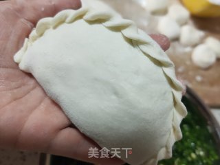 鸡蛋韭菜盒子的做法步骤：14