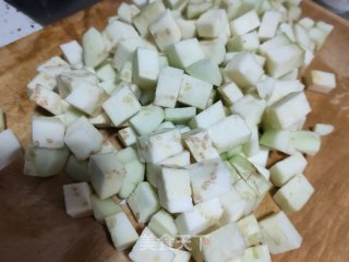 素炒茄子的做法步骤：2