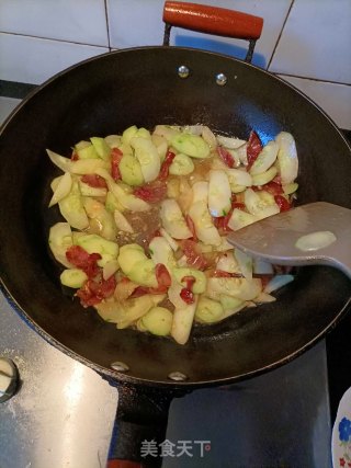 香肠炒青瓜的做法步骤：8
