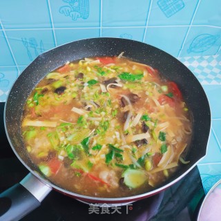 酸辣酥肉汤的做法步骤：15