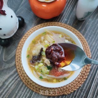 酸辣酥肉汤的做法步骤：16
