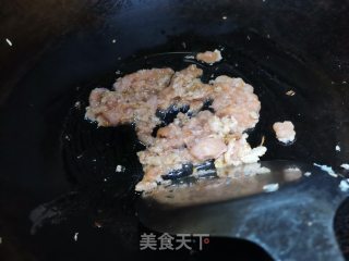 酸包菜肉末的做法步骤：4