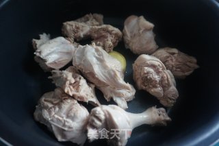 芋头烧鸭腿的做法步骤：8