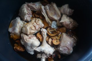 芋头烧鸭腿的做法步骤：12
