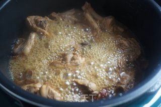 芋头烧鸭腿的做法步骤：14
