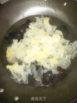 凉拌双耳的做法步骤：5