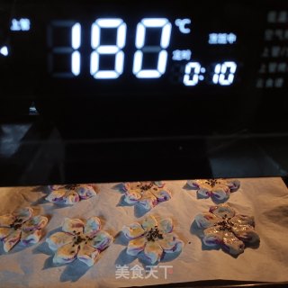 紫山药桃花酥的做法步骤：21