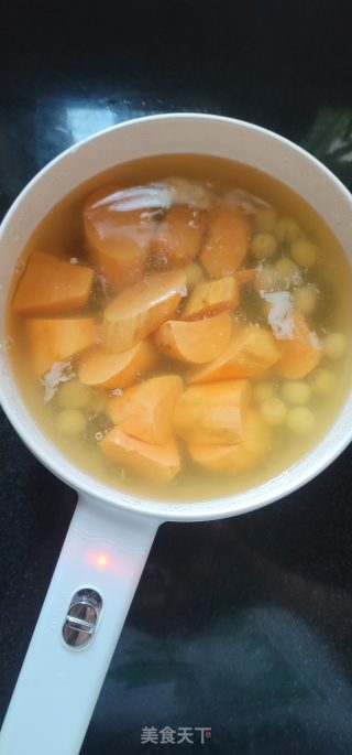 番薯绿豆莲子汤的做法步骤：3